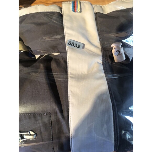 ELT Paris Raincoat Equestrian Small with Hood NICE!! - Picture 16 of 16